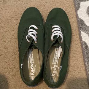 Keds